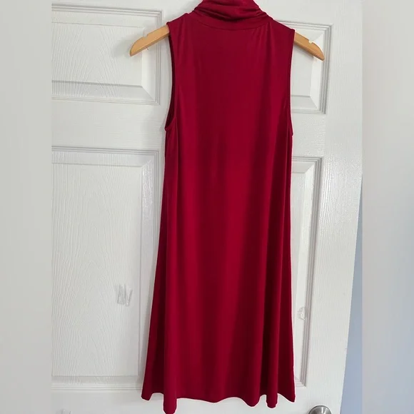 🌷Julie Brown dress Burgundy color turtleneck - Picture 5 of 9